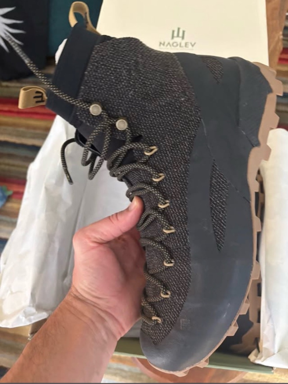 Naglev Hiking Boots - Picture 4 of 6